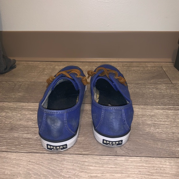 Sperry’s size 9 need to be cleaned - Picture 3 of 3